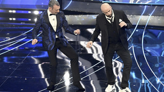 Nach «Saturday Night Fever»: Travolta macht Ententanz in Sanremo