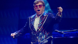 80er-Star Elton John begeistert Fans mit Konzert in London