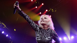 Platinblond und niemals müde: Blondie-Sängerin Debbie Harry wird 80