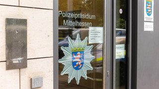 Polizei zu AfD-Gründung und Demos: "Wir sind auf alles vorbereitet"