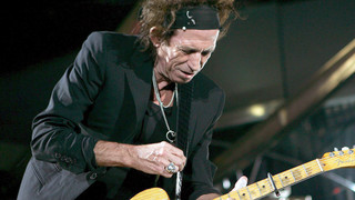 Keith Richards hat auf seine Gitarre geschossen