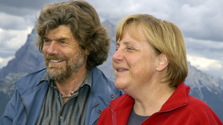 Reinhold Messner freut sich auf wandern mit Merkel