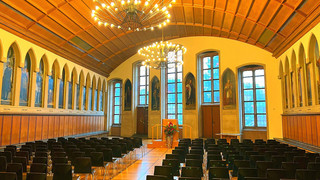 Glanz und Gloria in Frankfurt – auf den Spuren der Kaiserkrönungen