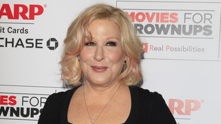 Bette Midler kann jetzt Seife selber machen