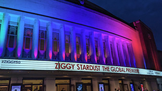 Restaurierter Konzertfilm von David Bowie feiert Premiere in London