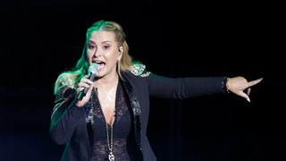 Anastacia hat keine Seife mehr - "I'm Outta Dove"