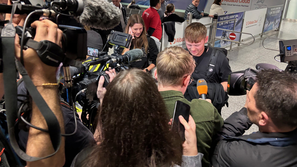 Nahost-Urlauber: Erstes Flugzeug in Frankfurt gelandet