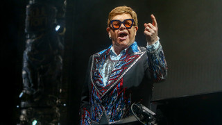 Elton John verhandelt Brexit-Bedingungen