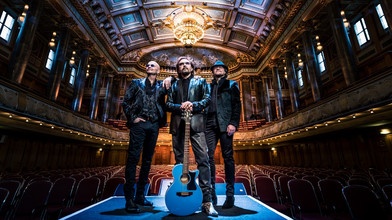 harmony präsentiert: Night Fever - die Bee Gees Tribute Show