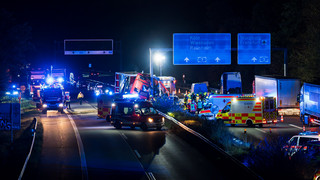 A67 nach tödlichem LKW-Unfall wieder frei