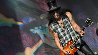 80er-Rock-Legende und Gitarren-Gott Slash (Guns N’ Roses) wird 60