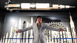 80er-Star Peter Schilling bringt Show ins Planetarium