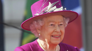 Stellenanzeige: Die Queen sucht Butler