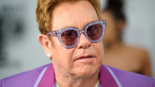 Elton John verschiebt seine Tour
