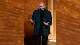 Zu Ehren von Olivia Newton-John: John Travolta emotional bei Oscars