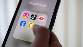 Jugendliche in Hessen für Social-Media-Verbot