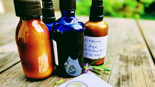 Pflanzen verarbeiten – Destillate, Extrakte oder Ölmazerate