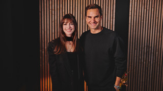 Roger Federer bekommt Schauspielunterricht von Anne Hathaway