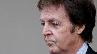 Kondom angezündet: Paul McCartney verbringt Nacht in Hamburger Knast
