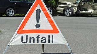 Espenau: Unfallflucht ohne linkes Vorderrad