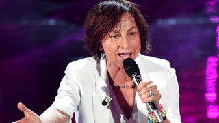 Gianna Nannini komponiert im Fahrstuhl