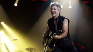 Jon Bon Jovi: "Livin' On A Prayer ist ok"