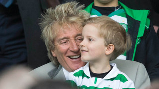 Schock für Rod Stewart: Sohn bricht auf Fußballplatz zusammen